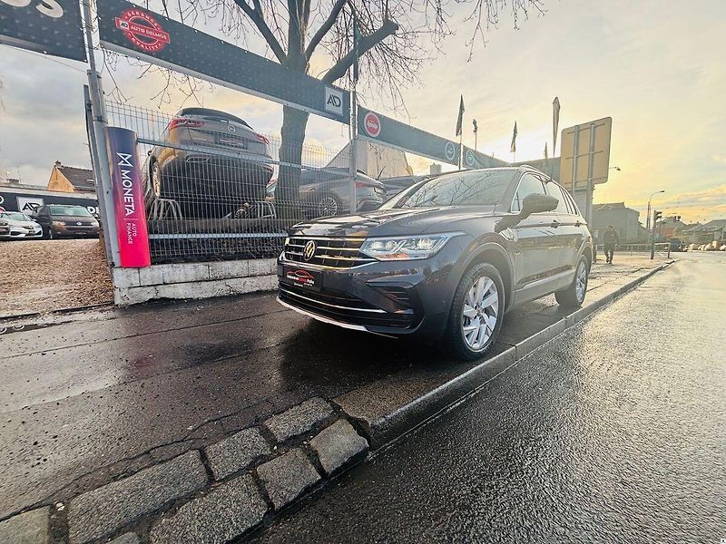 Volkswagen Tiguan PHEV/2023/PREMIUM-1M-ZÁRUKA24 - fotka 19 z 42