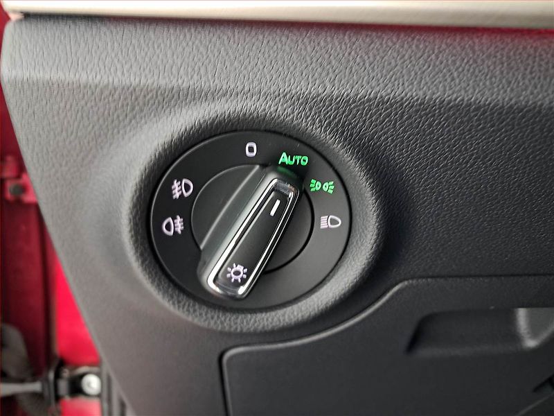 Škoda Kamiq (2020) Style Plus 1.0 TSI - fotka 18 z 21