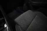 Škoda Karoq 2,0 TDI DSG KEYLESS VÝHŘEV ČR - náhled 28