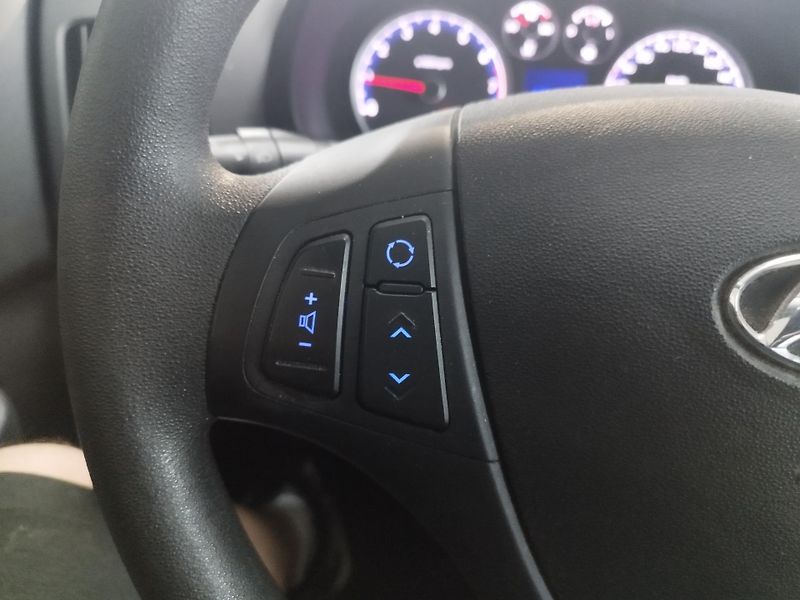Hyundai i30 (2011) 1,6I,93KW,AUTOMAT,ALU,naj.63t - fotka 26 z 27