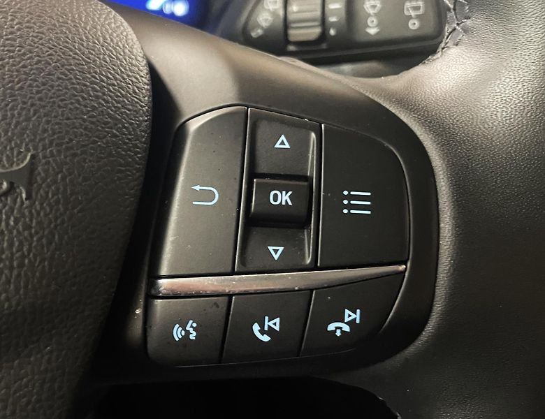 Ford Focus 1.0 EcoBoost  Active X AT, ČR - fotka 15 z 29