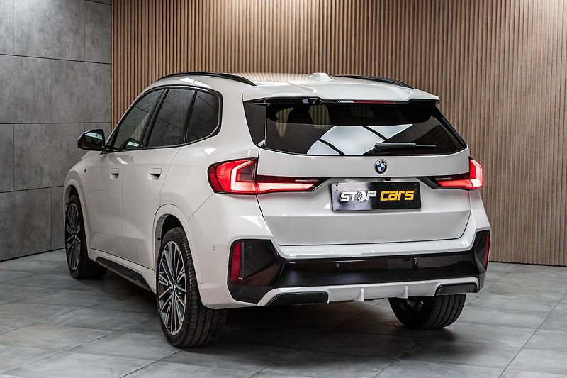 BMW X1 xD 20d ///M*TAŽNÉ*ZÁRUKA*ČR 1M - fotka 4 z 50