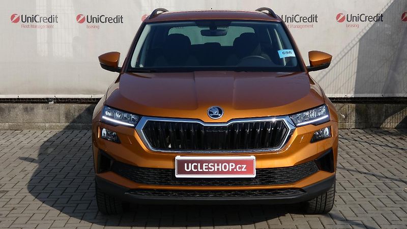 Škoda Karoq 1,5 TSI Style - fotka 2 z 22