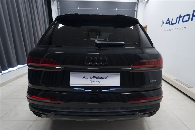 Audi Q7 3,0 TDI QUATTRO S-LINE 1. MAJ - fotka 5 z 51