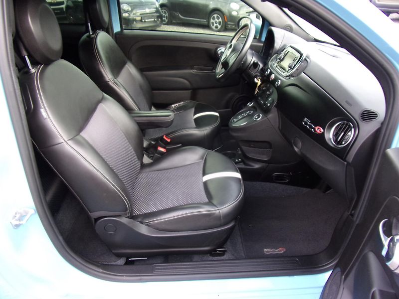 Fiat 500e (2017) 24kWh ATRAKTIVNÍ BARVA+VÝBAVA  - fotka 20 z 20