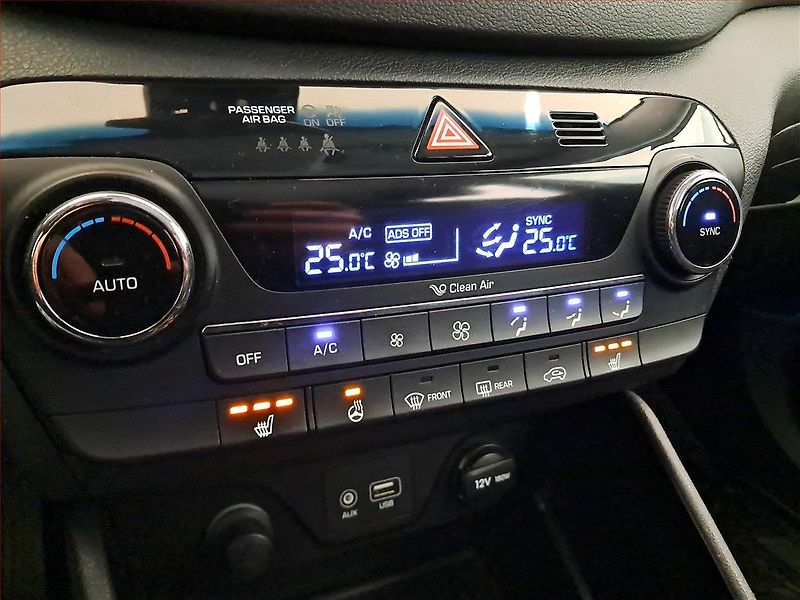 Hyundai Tucson (2017) 2.0 CRDi, 4X4, Serv.kniha - fotka 16 z 18