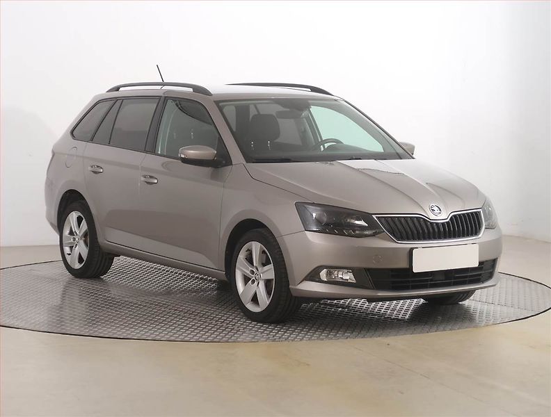 Škoda Fabia (2017) 1.0 TSI, Tempomat - fotografie inzerátu