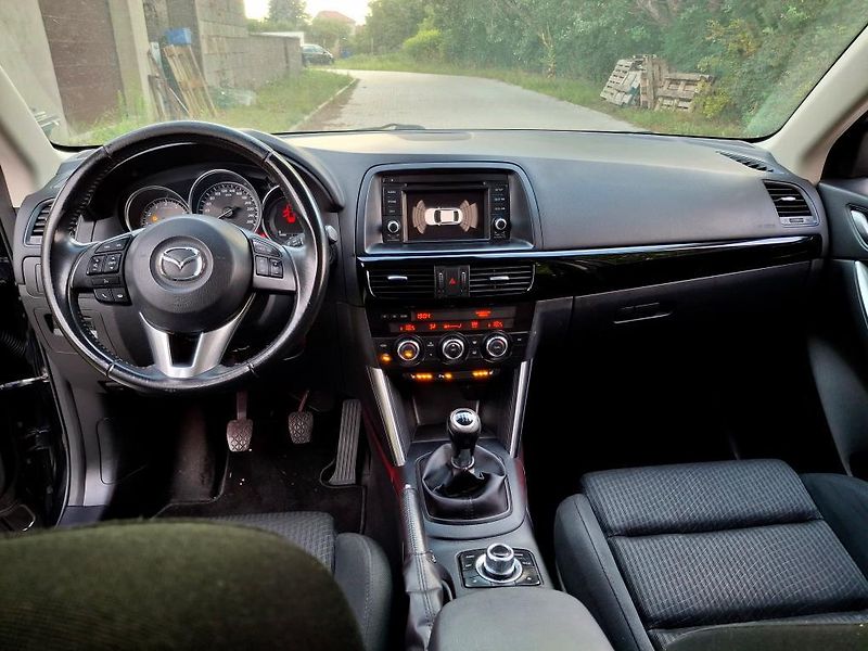 Mazda CX-5 2.0 benzin Rezervace - fotka 29 z 48
