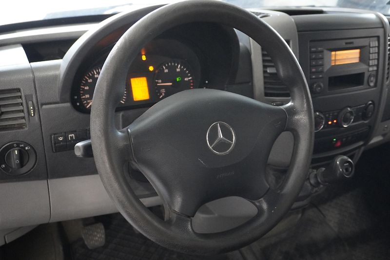 Mercedes-Benz Sprinter 316 2.2CDi-120kW 6 MÍST VALNÍK - fotka 17 z 26