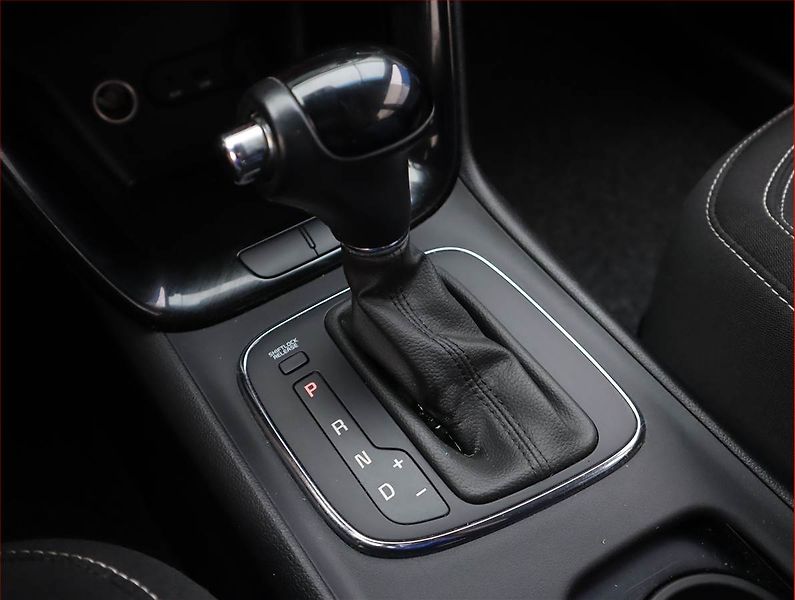 Kia Ceed (2013) Gold 1.6 GDI, Automat - fotka 13 z 19