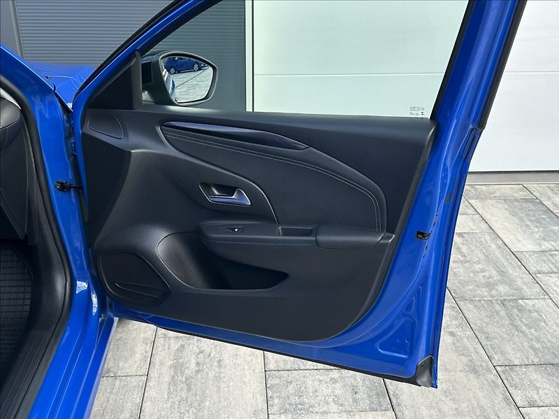 Opel Corsa 1,2 Turbo 100PS  Elegance - fotka 18 z 56