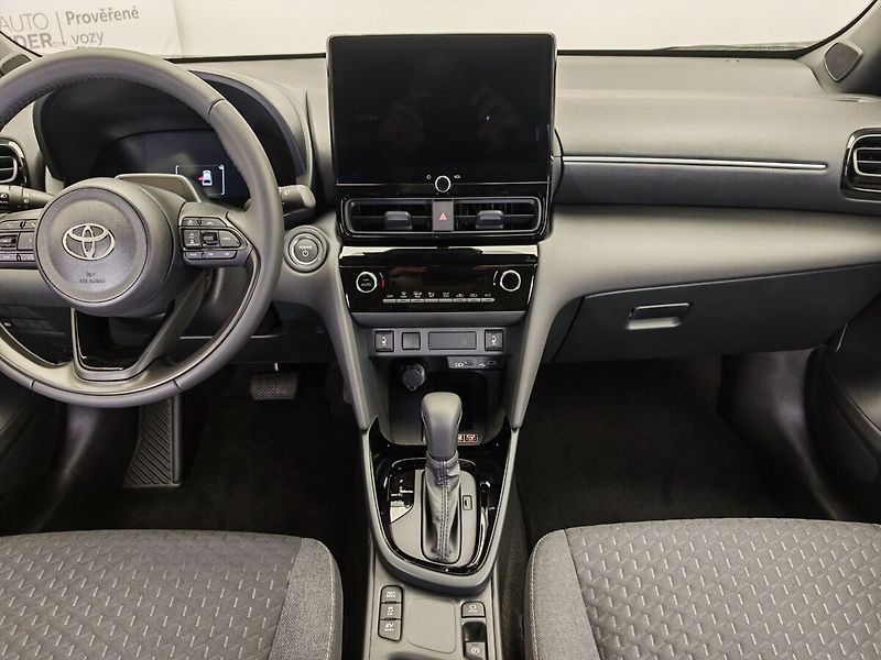Toyota Yaris Cross 1.5 TNGA HEV 1 CVT Style 2x4 - fotka 11 z 36