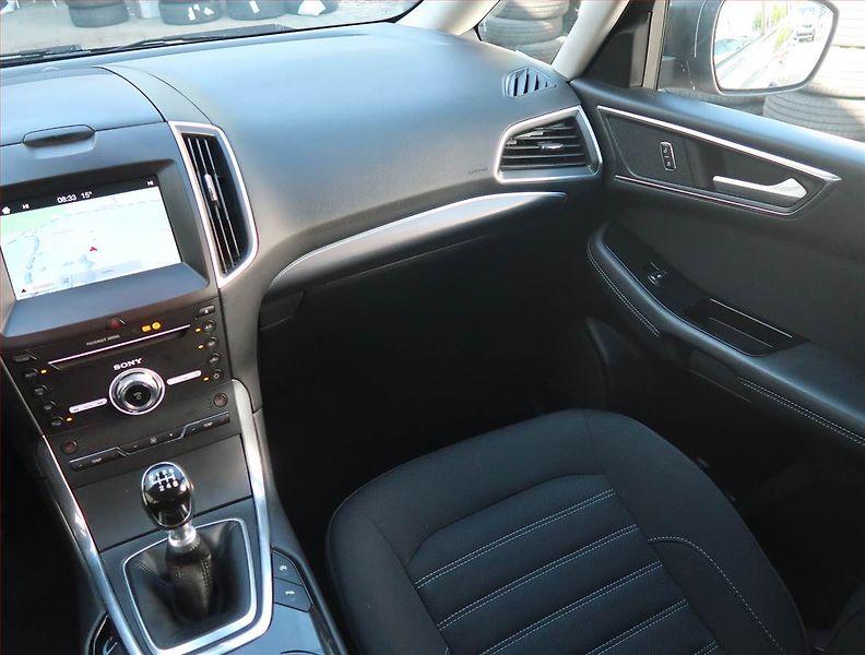 Ford Galaxy (2016) 2.0 TDCi, 4X4, 7 míst - fotka 8 z 17