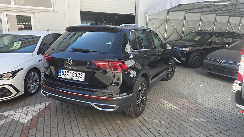 Volkswagen Tiguan (2023) 1.5 TSI 110 kW DSG7 Elegance - fotka 2 z 3