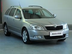 Škoda Octavia (2010) 2.0TDi, Xenon, AC - fotografie inzerátu