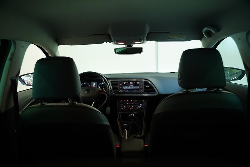 Seat Leon - fotka 25 z 27