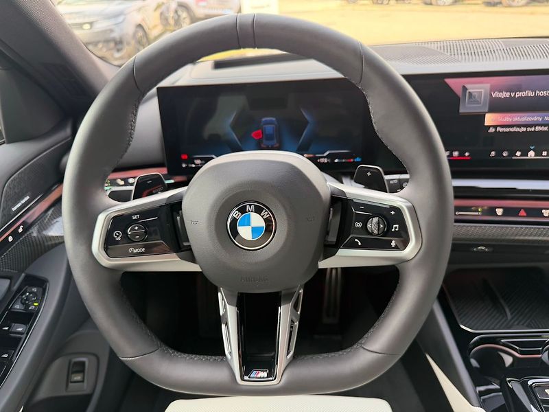 BMW Řada 5 540dx Touring 10/2025 TOP - fotka 20 z 30