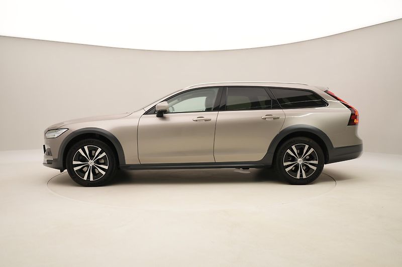 Volvo V90 CC B4 AWD MOMENTUM REZERVACE - fotka 10 z 53