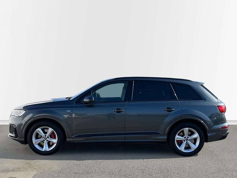 Audi Q7 (2023) S line 55 TFSI Quattro - fotka 20 z 20