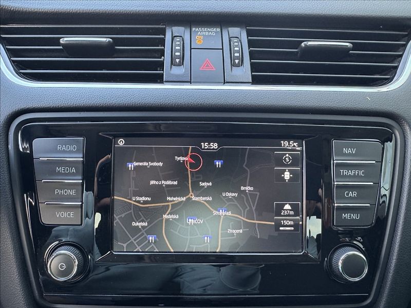 Škoda Octavia 2,0 TDI STYLE 2.maj. původ ČR - fotka 37 z 50