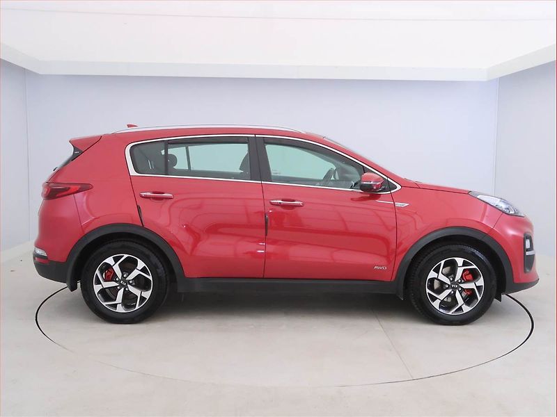 Kia Sportage (2019) 1.6 CRDi, 4X4, Serv.kniha - fotka 6 z 19