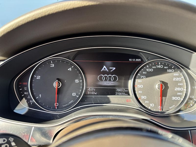 Audi A7 (2014) 3.0 BiTDi 230kW ČR - fotka 22 z 29