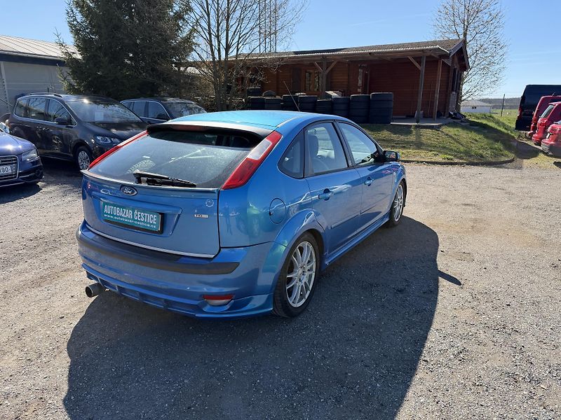 Ford Focus (2005) 2.0 TDCi SPORT - fotka 6 z 22