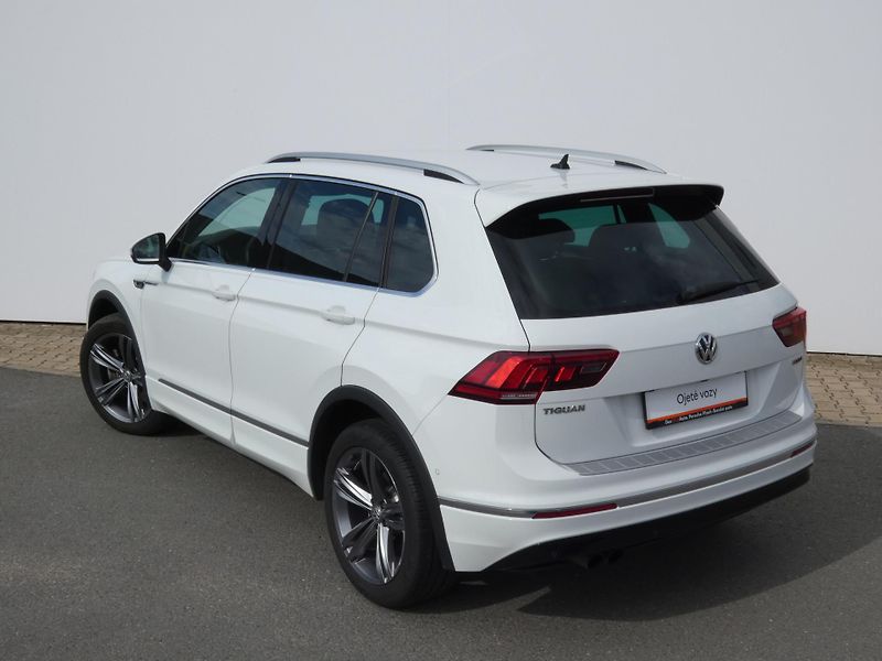 Volkswagen Tiguan (2018) R-Line 2.0 TSI 132KW 4MOTION - fotka 9 z 30