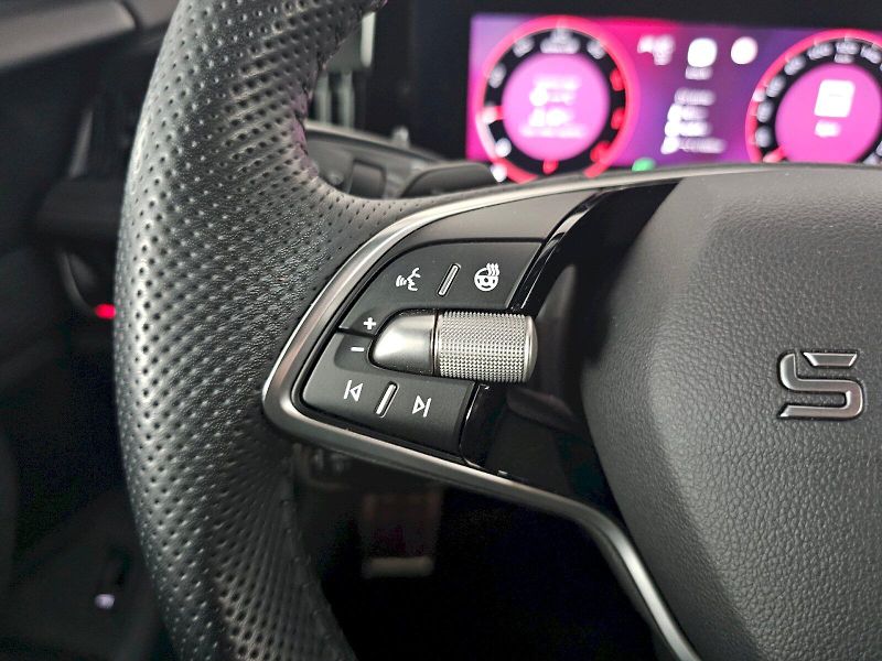 Škoda Superb (2025) 2.0TDi 142kW 4X4 SPORTLINE WEB - fotka 9 z 34