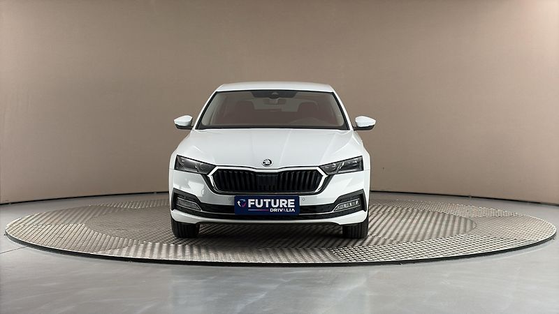 Škoda Octavia 2.0 TDI Style - fotka 3 z 27