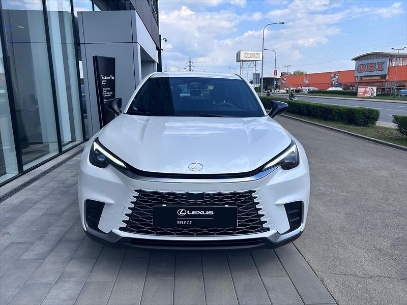 Lexus LBX 1,5   Elegant Tech Black - fotka 5 z 11