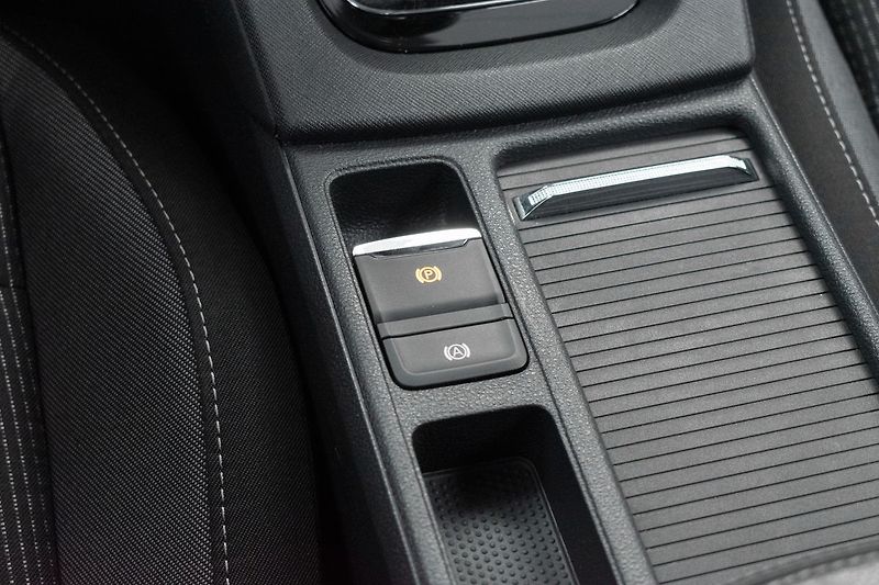 Škoda Octavia 2.0 TDI AMBITION PLUS*DPH*ČR 1 - fotka 20 z 35