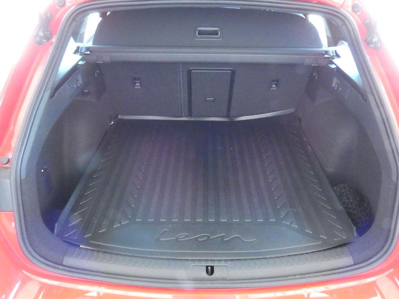 Seat Leon (2022) Combi Xellence 1,5 TSI 110KW - fotka 15 z 30