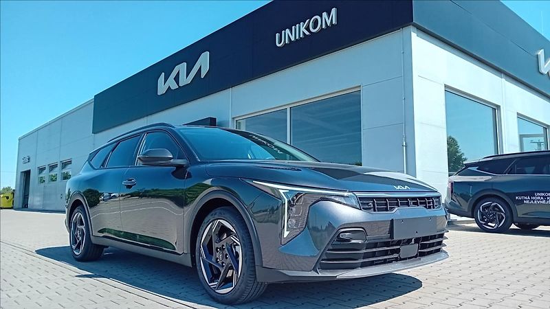 Kia K4 1,6 T-GDi SW 7DCT EXCLUSIVE 11 - fotka 2 z 10