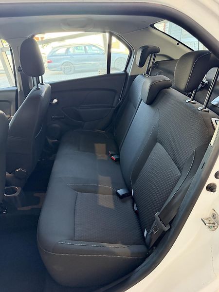 Dacia Logan (2017) 1,2i 54kw Arctica - fotka 9 z 18