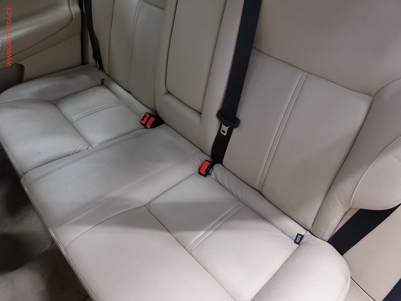 Ford Mondeo (2009) 2.0TDCi, AC, park.čidla - fotka 10 z 22