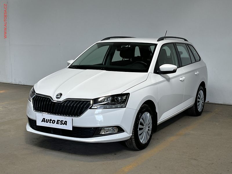 Škoda Fabia (2021) 1.0 TSi, ČR, Style, LED - fotka 3 z 15