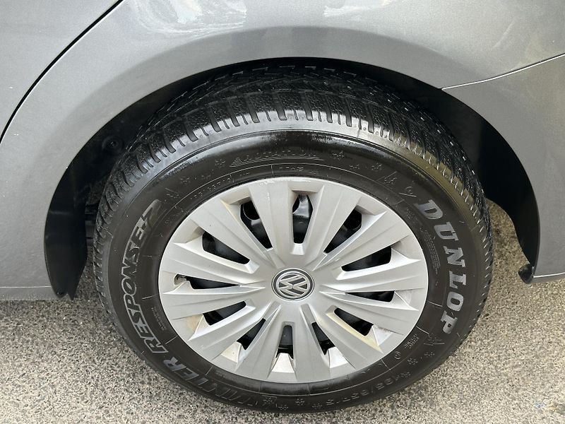 Volkswagen Touran (2010) 1.2TSI/77kW * 2.Maj.  - fotka 37 z 37