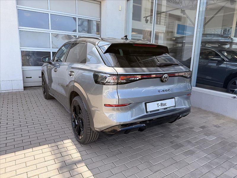 Volkswagen T-Roc (2026) 1,5 eTSI 110 kW 7DSG  R-Line - fotka 10 z 14