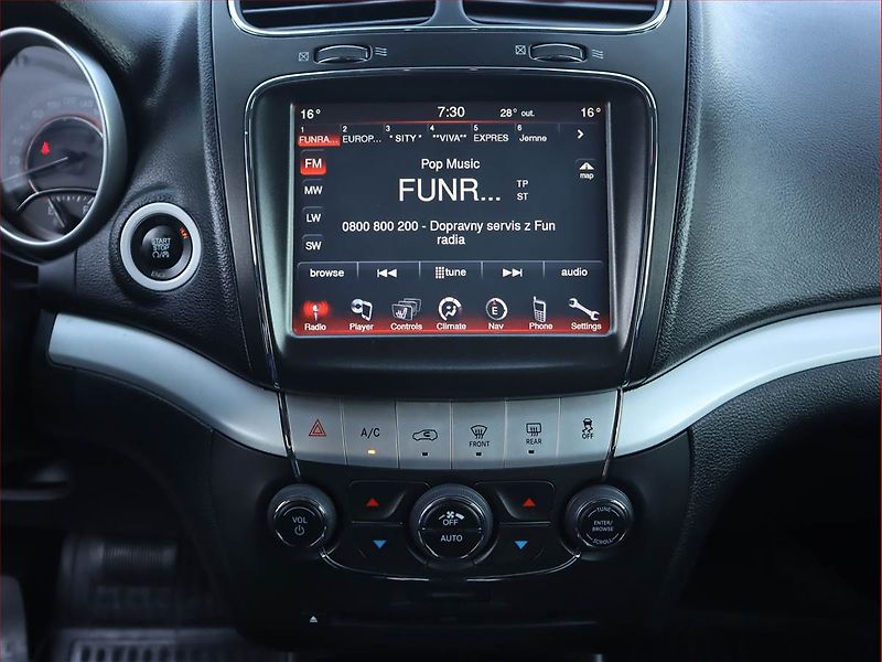 Fiat Freemont (2014) 2.0 MultiJet, 4X4, Automat - fotka 12 z 22