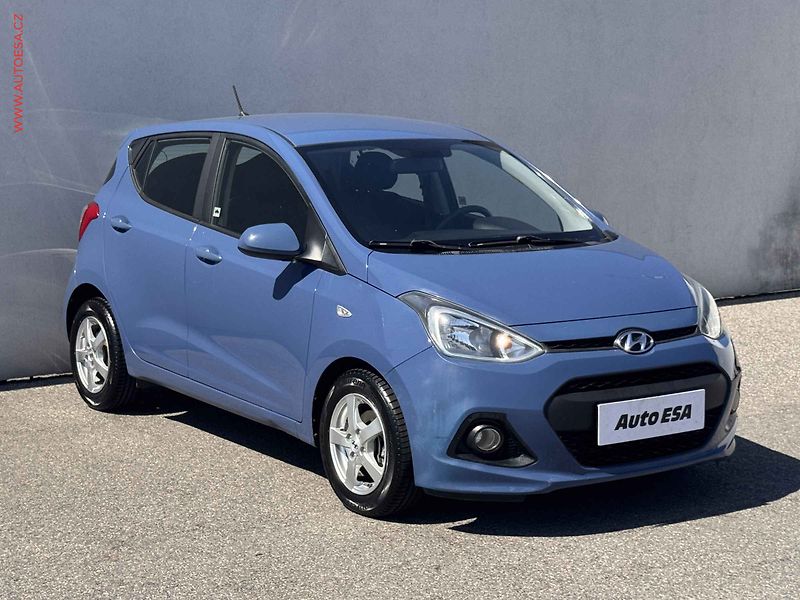 Hyundai i10 (2015) 1.0 i, ČR, AC, park čidla - fotografie inzerátu