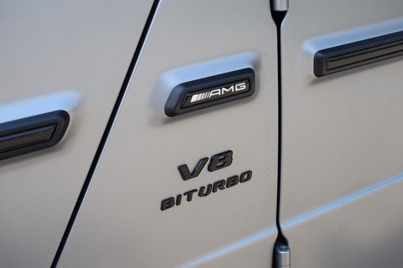 Mercedes-Benz Třídy G (2024) G63Manufa/Mat.šedá/dvoubarevná - fotka 5 z 36
