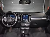 Volvo XC40 2,0 B4 Ultra Panorama,BLIS - náhled 13