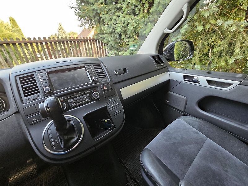 Volkswagen Multivan (2014) - fotka 9 z 16