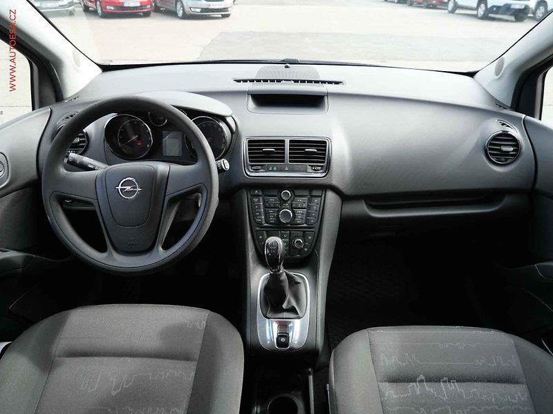 Opel Meriva (2017) 1.4 i, 2.maj,ČR, AC - fotka 8 z 16