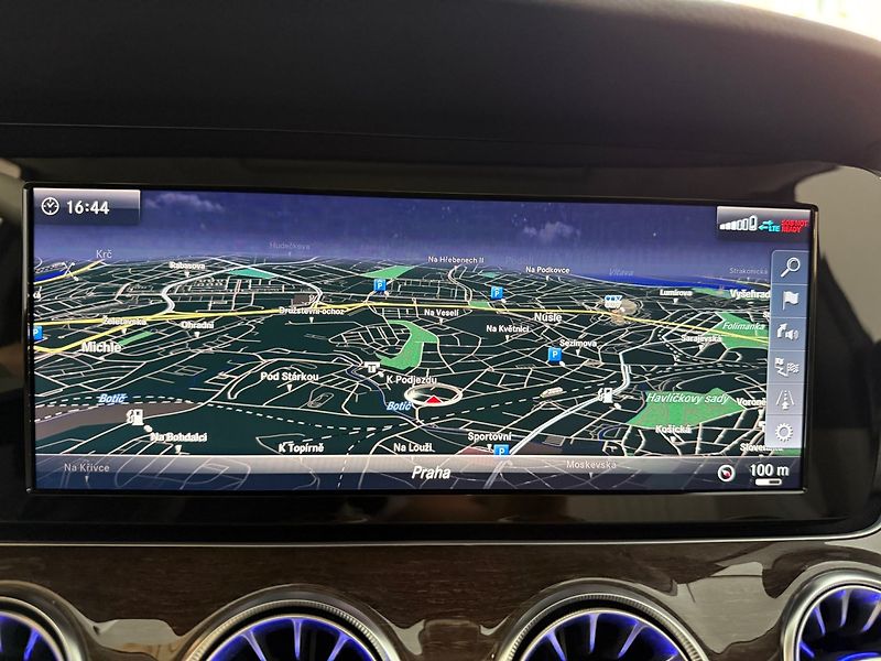 Mercedes-Benz CLS (2018) 450 4MATIC 9G-TRONIC - fotka 17 z 30