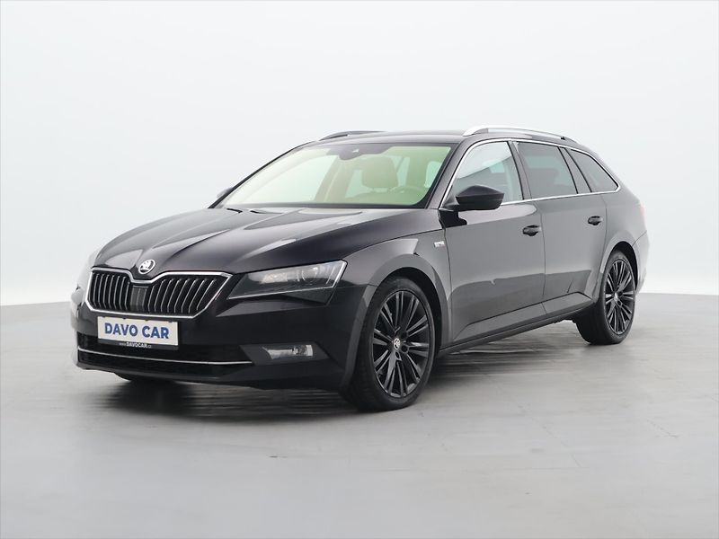 Škoda Superb 2,0 TDI 110kW CZ Style DSG - fotka 3 z 41