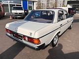 Mercedes-Benz 123 230E - náhled 6