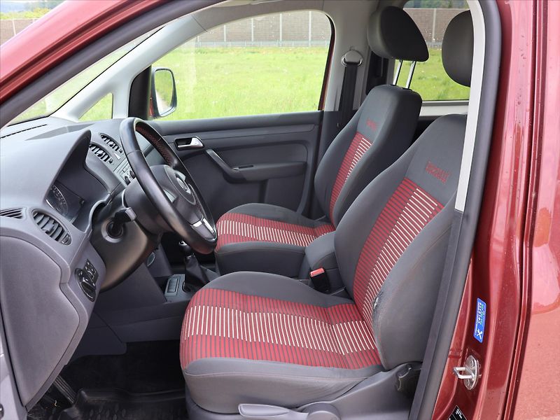 Volkswagen Caddy 1,2 TSI 77kW Roncalli - fotka 10 z 26