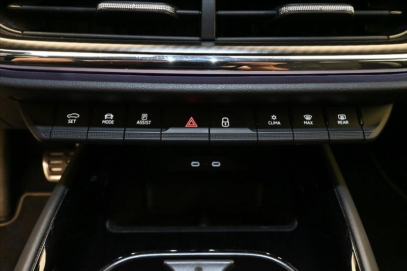 Škoda Enyaq iV 60 132kW SportPlus SOH 87% - fotka 19 z 28